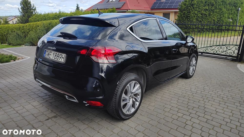 Citroën DS4 1.6 e-HDi SoChic MCP - 2