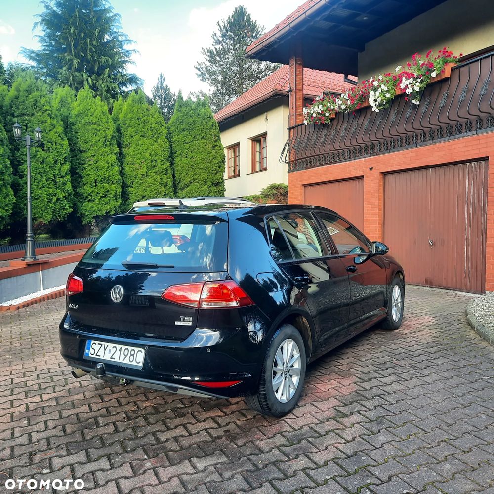 Volkswagen Golf - 35