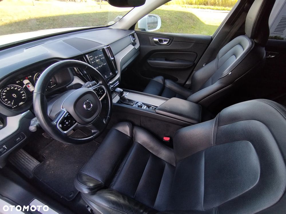 Volvo XC 60 D4 Inscription - 11