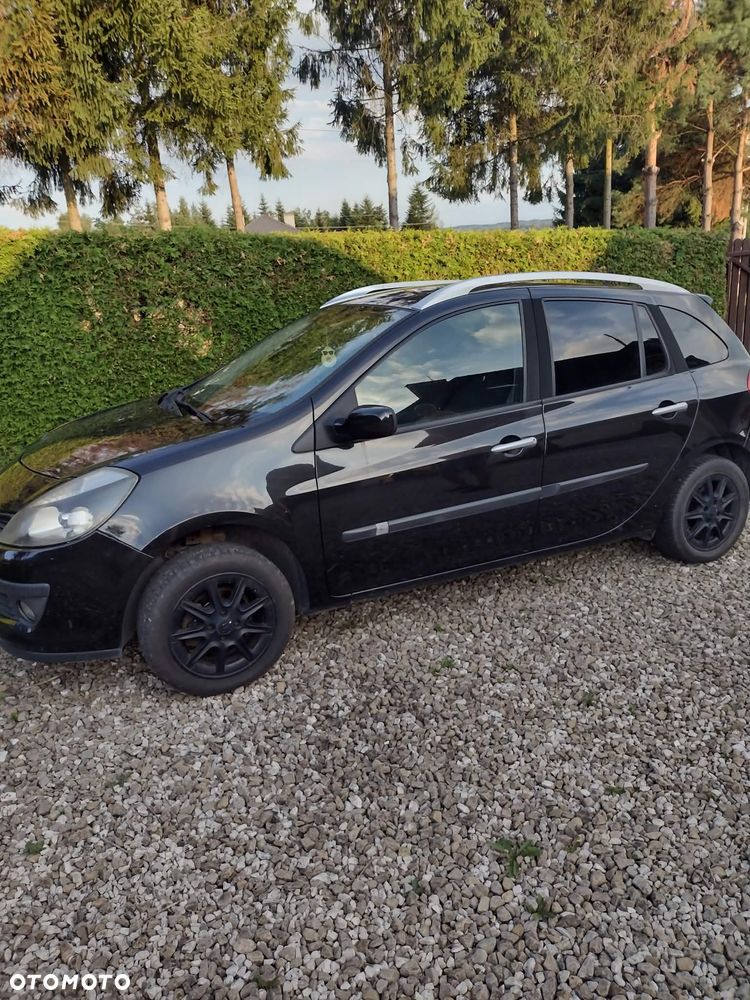 Renault Clio 1.5 dCi Authentique - 1