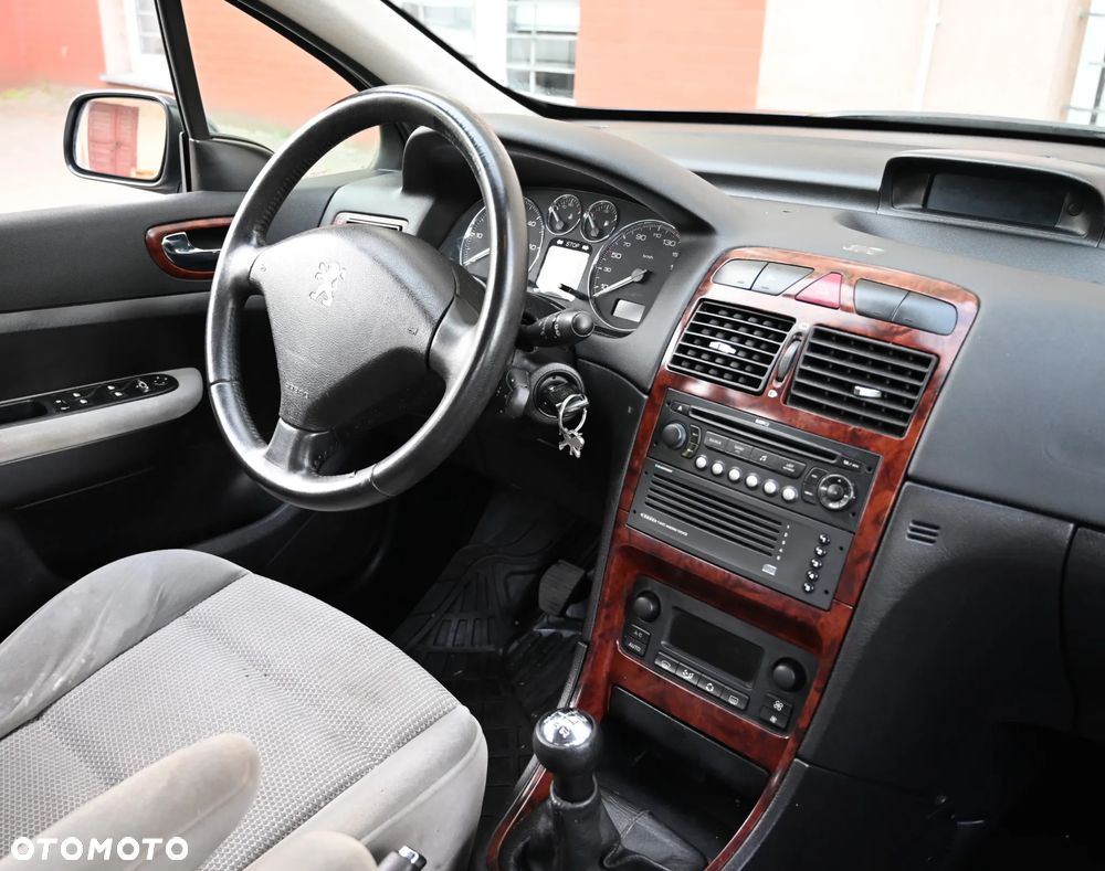 Peugeot 307 - 12