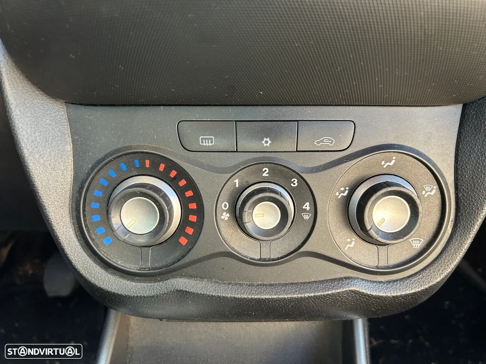 Alfa Romeo MiTo 1.3 JTDM ECO Turismo - 8