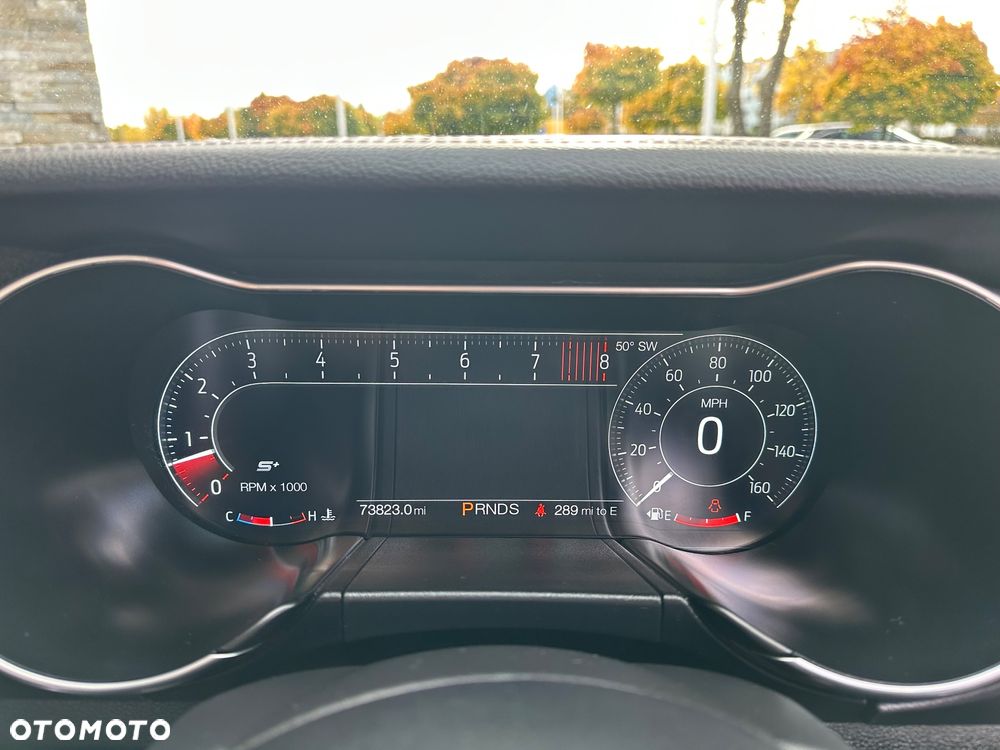 Ford Mustang 5.0 V8 GT - 30