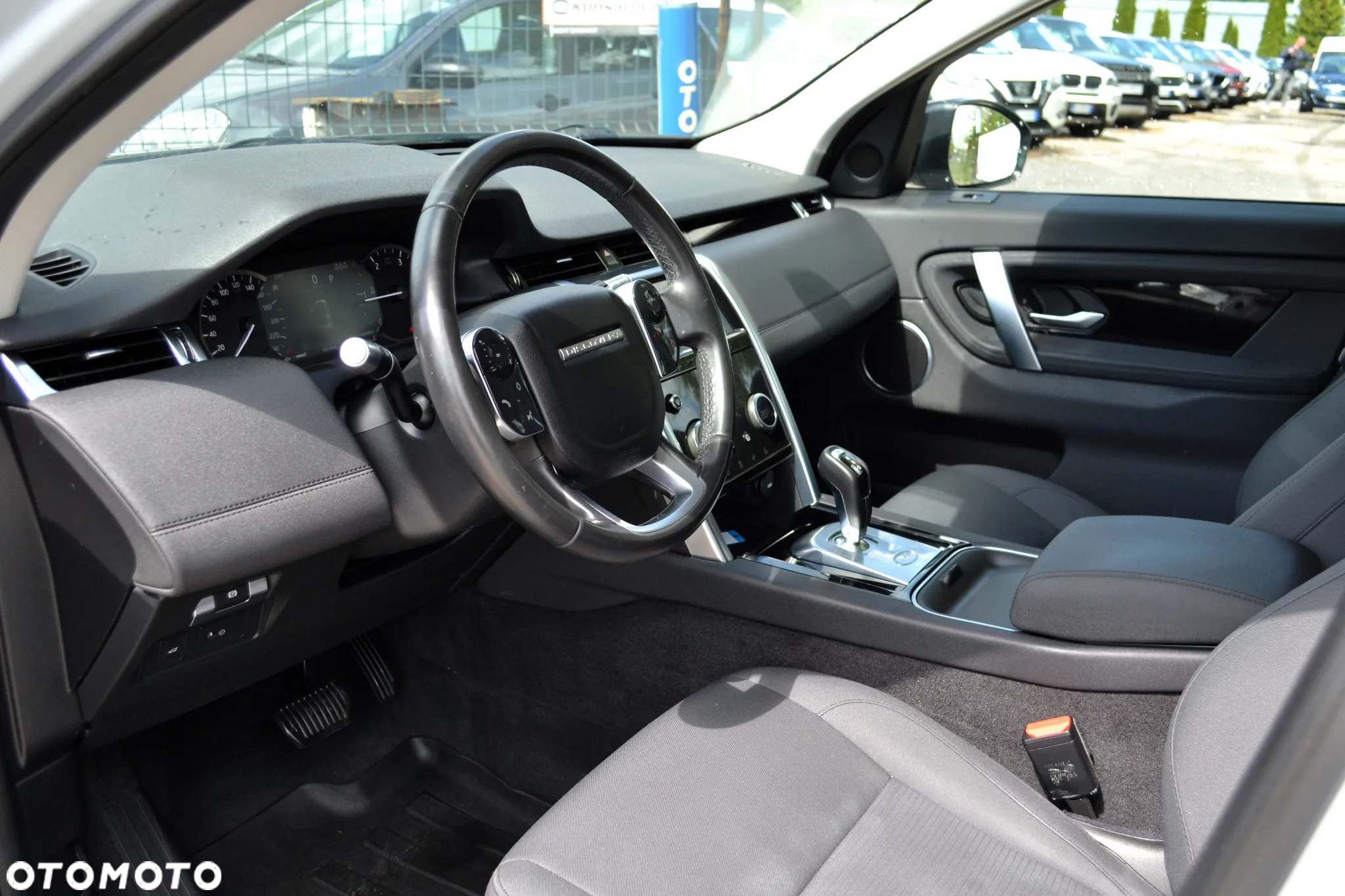 Land Rover Discovery Sport 2.0 D150 SE - 8