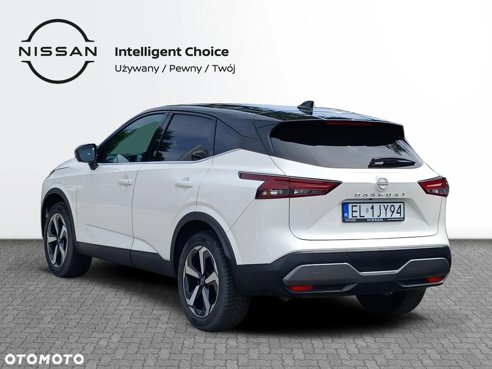 Nissan Qashqai 1.3 DIG-T MHEV 4x4 N-Connecta Xtronic - 4