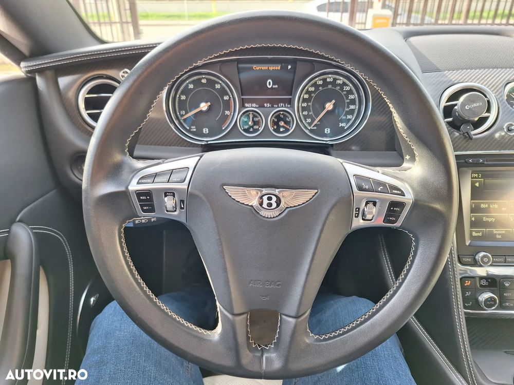 Bentley Continental V8 S - 9