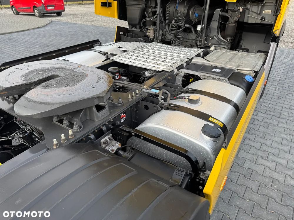 Renault T 520 / ACC / HIGH CAB / KLIMA POSTOJOWA / Z NIEMIEC / IDEALNY STAN - 25