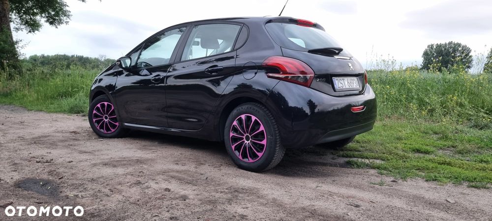 Peugeot 208 1.6 BlueHDi Active S&S - 10