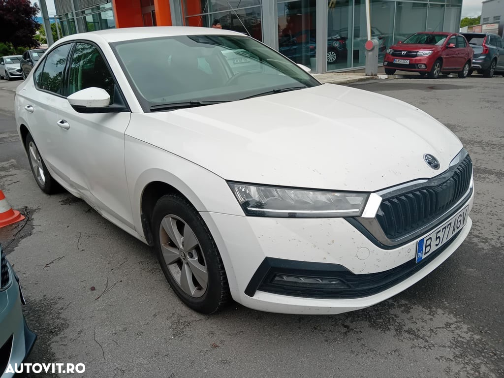 Skoda Octavia Combi 1.5 TSI DSG Mild Hybrid Ambition - 3