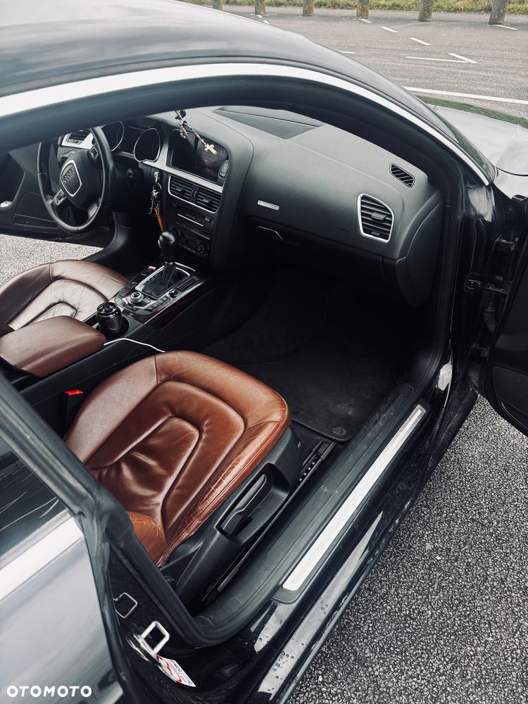 Audi A5 Coupé 3.2 FSI Quattro Tiptronic - 11