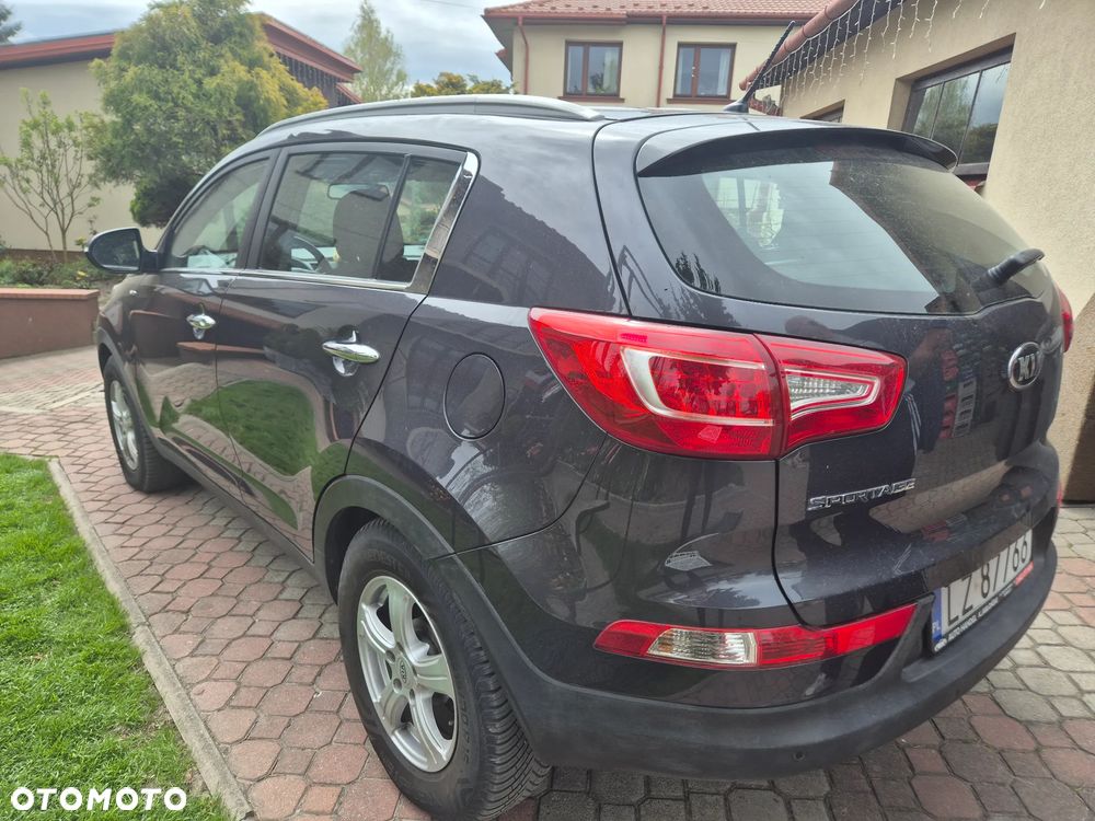Kia Sportage 2.0 L - 4