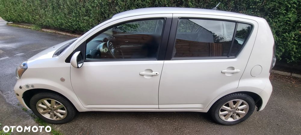 Daihatsu Sirion 1.3 CooLine - 9