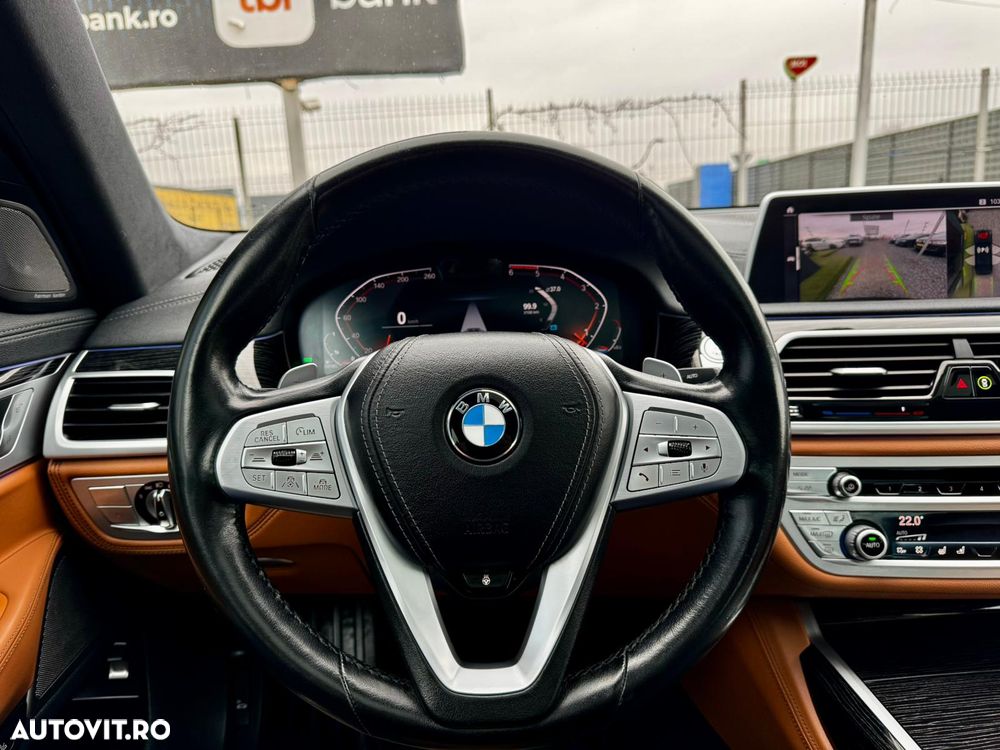 BMW Seria 7 730d xDrive - 25