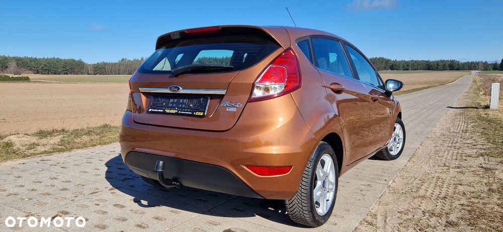 Ford Fiesta 1.0 Champions Edition - 11
