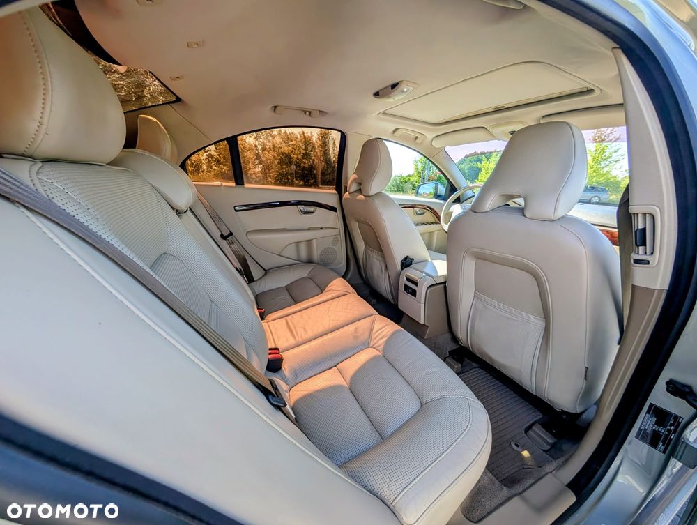 Volvo S80 2.4D5 Summum - 17