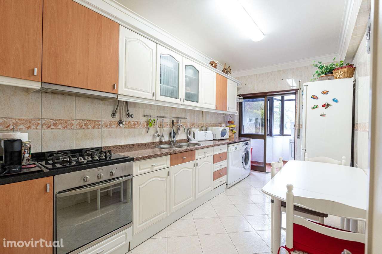 Apartamento T2 em Queluz/Pendão – Excelente Oportunidade! - Grande imagem: 2/30