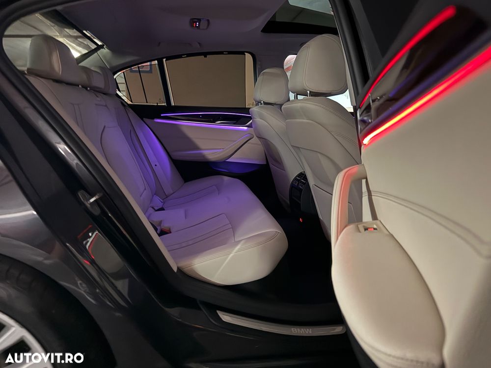 BMW Seria 5 530e Aut. Luxury Line - 27
