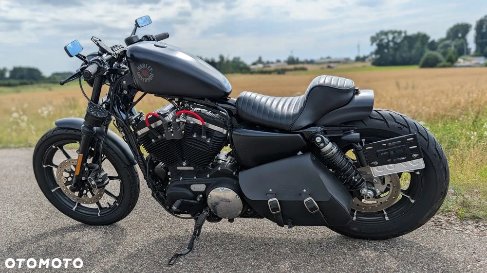 Harley-Davidson Sportster Iron 883 - 1