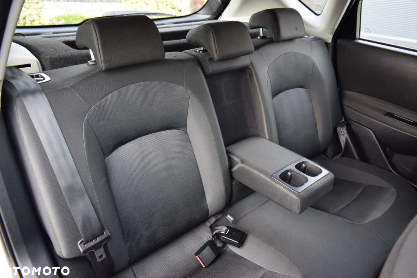 Nissan Qashqai - 22