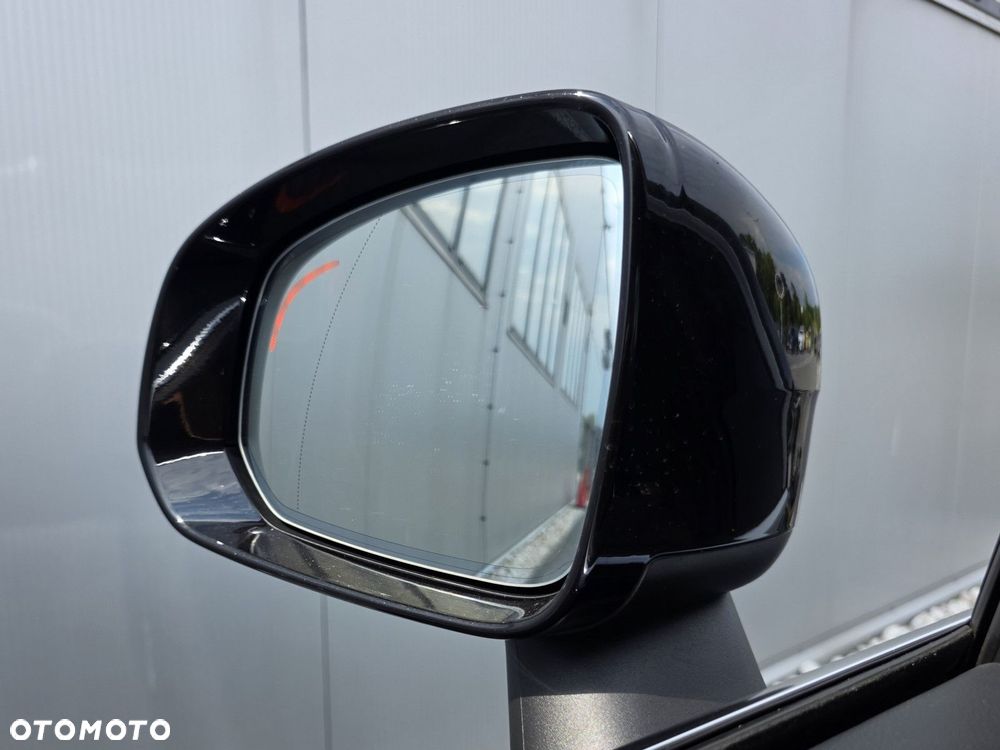 Volvo XC 90 - 37