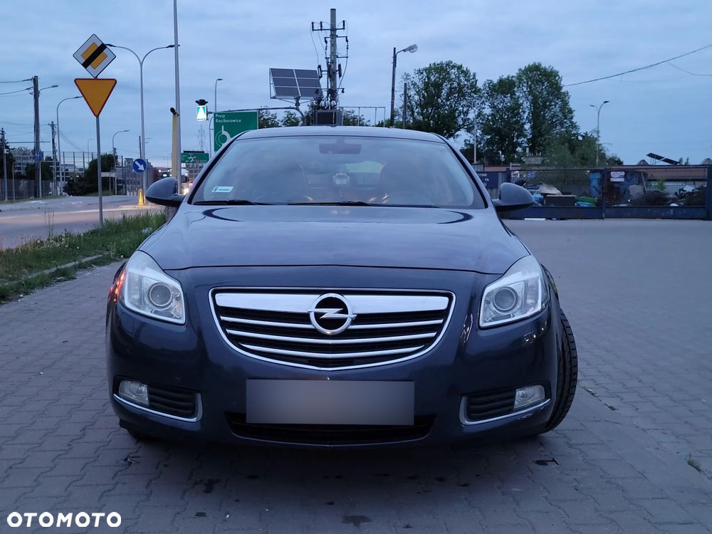 Opel Insignia 2.0 CDTI - 1