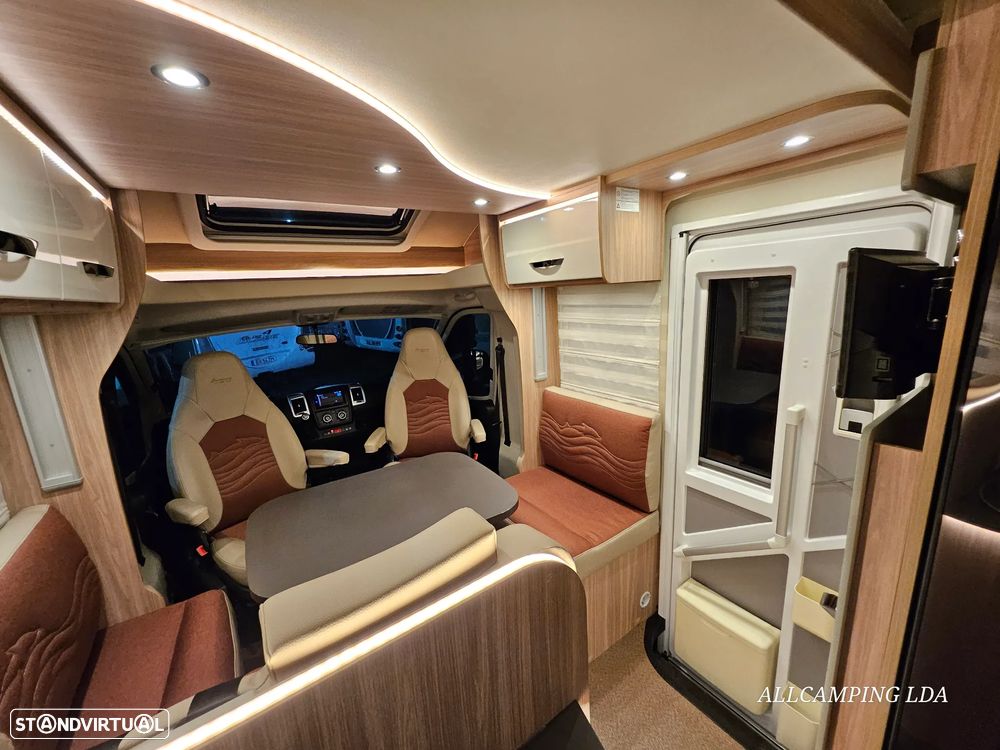 Burstner Delfin CAMA FRANCESA + BASCULANTE - 40