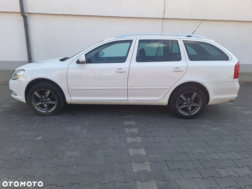 Skoda Octavia 1.8 TSI IMPULS EDITION 4x4 - 14