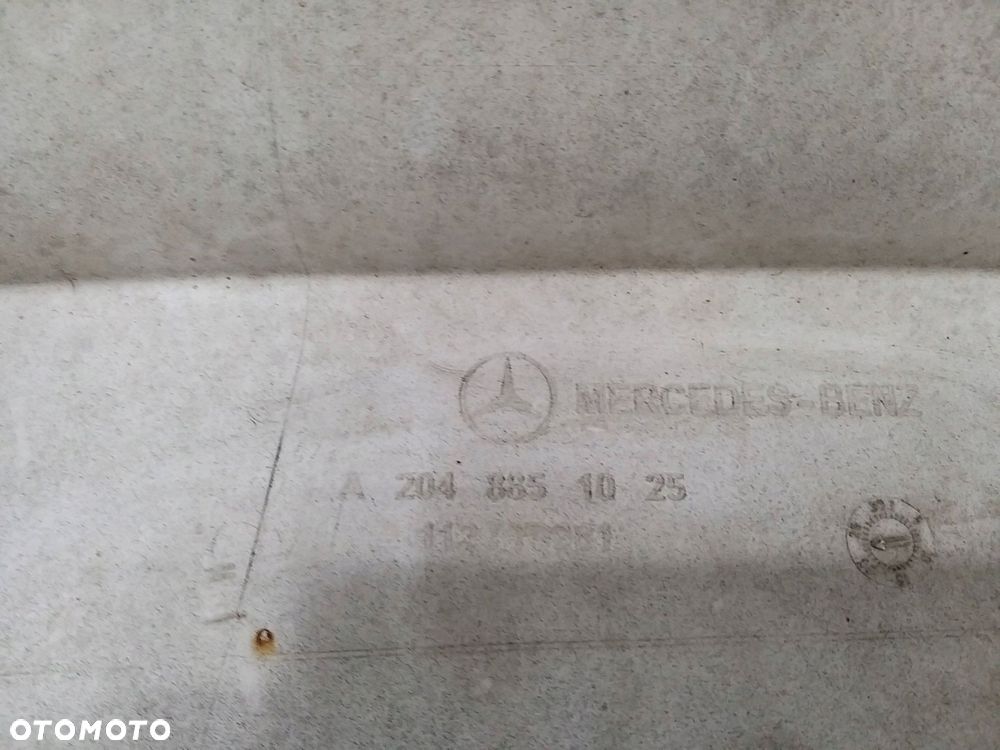 mercedes c-klasa w204 sedan 07-11 zderzak tył tylny - 9