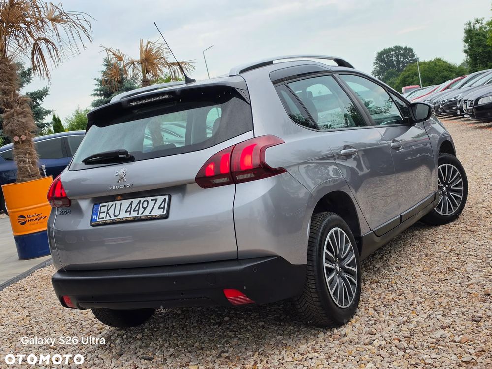 Peugeot 2008 1.2 Pure Tech Active S&S EAT6 - 27