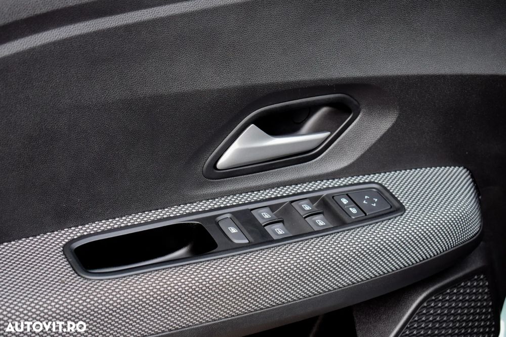 Dacia Sandero Stepway ECO-G 100 MT6 Expression - 29