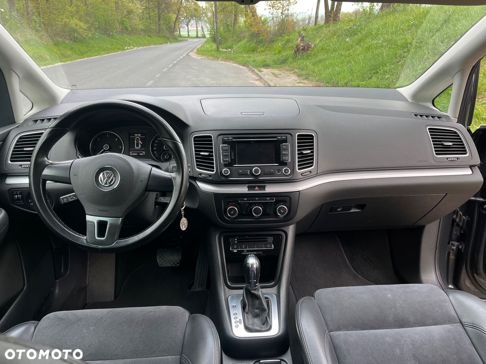 Volkswagen Sharan 2.0 TDI DSG BlueMotion Technology Comfortline - 24