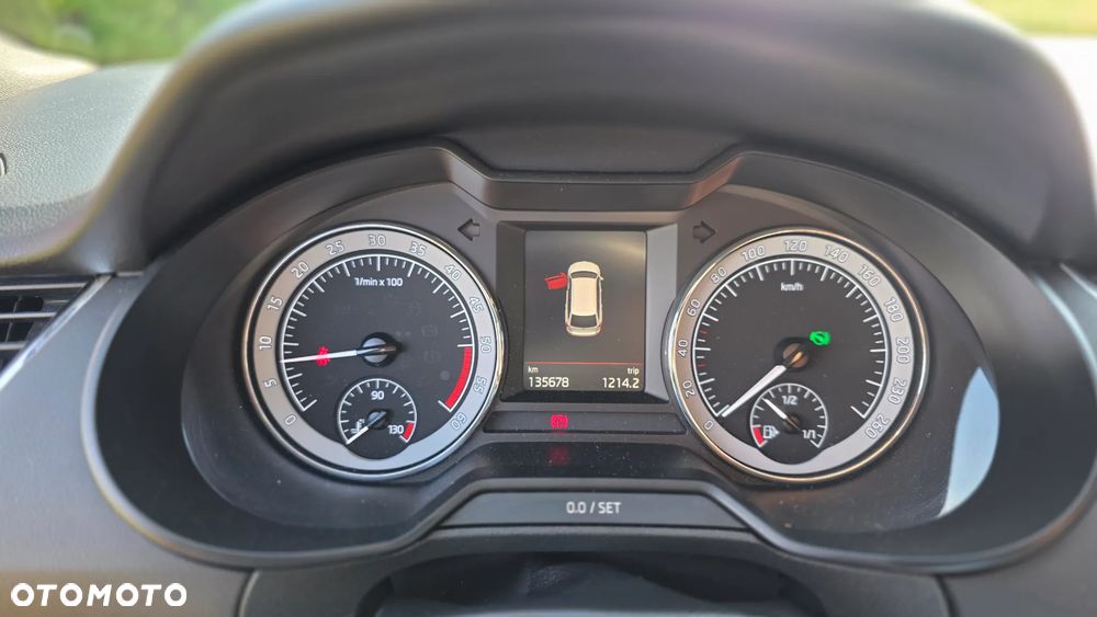 Skoda Octavia 2.0 TDI SCR Style DSG - 16