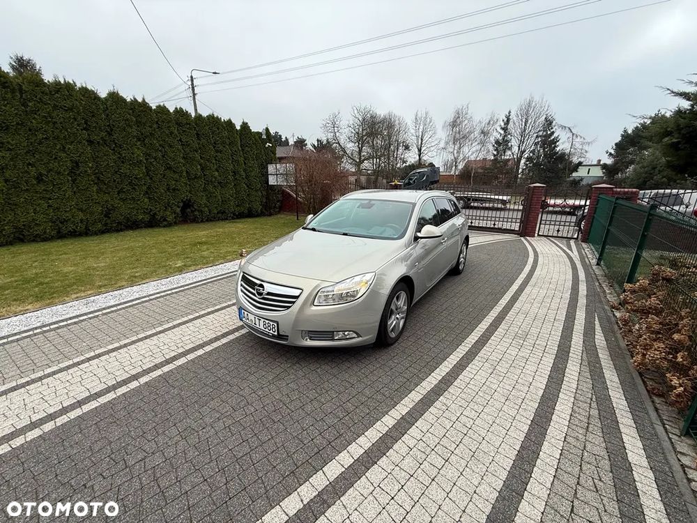 Opel Insignia 1.6 Design Edition - 2