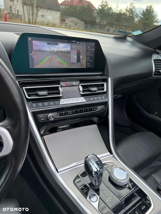 BMW Seria 8 - 7