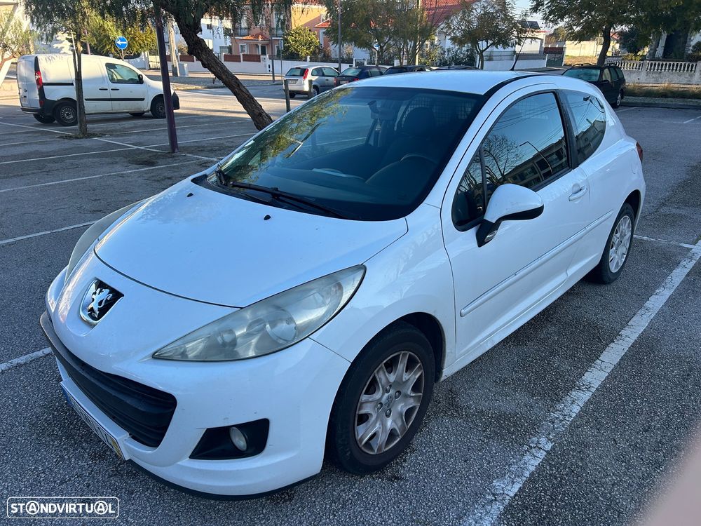 Peugeot 207 1.4 HDi Urban - 4