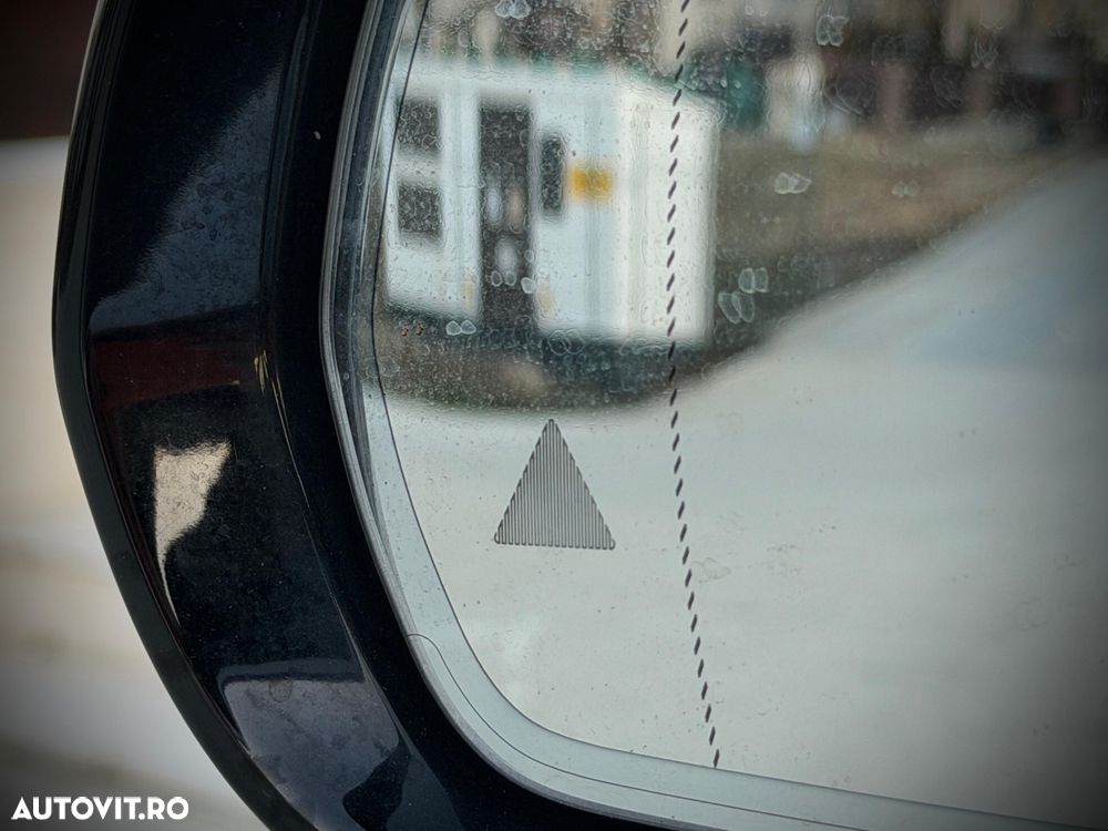 Mercedes-Benz E 220 d 4MATIC 9G-TRONIC Avantgarde - 30