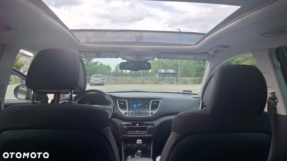 Hyundai Tucson 2.0 CRDi 2WD Trend - 12