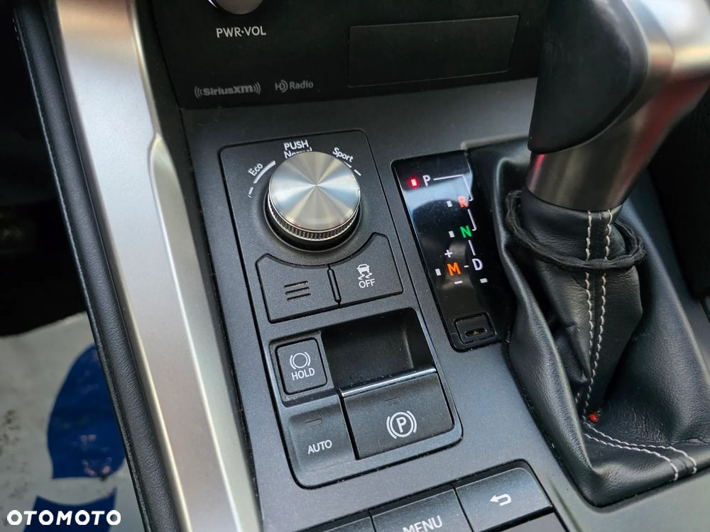 Lexus NX 300 Executive Line - 20