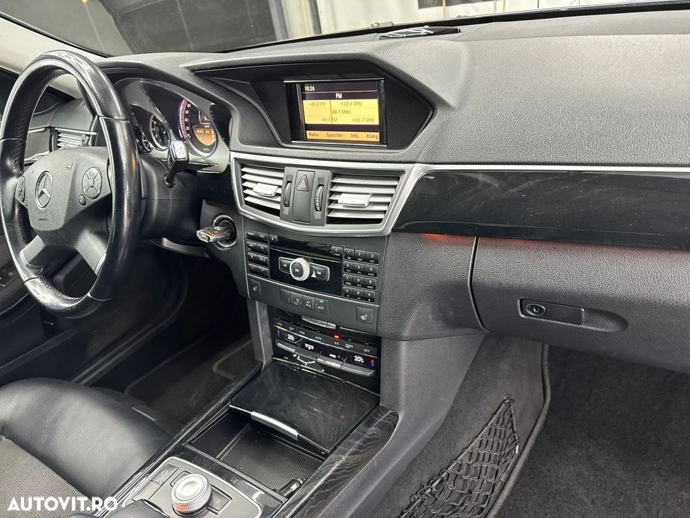 MERCEDES-BENZ E-Class 2012 — imagine 19