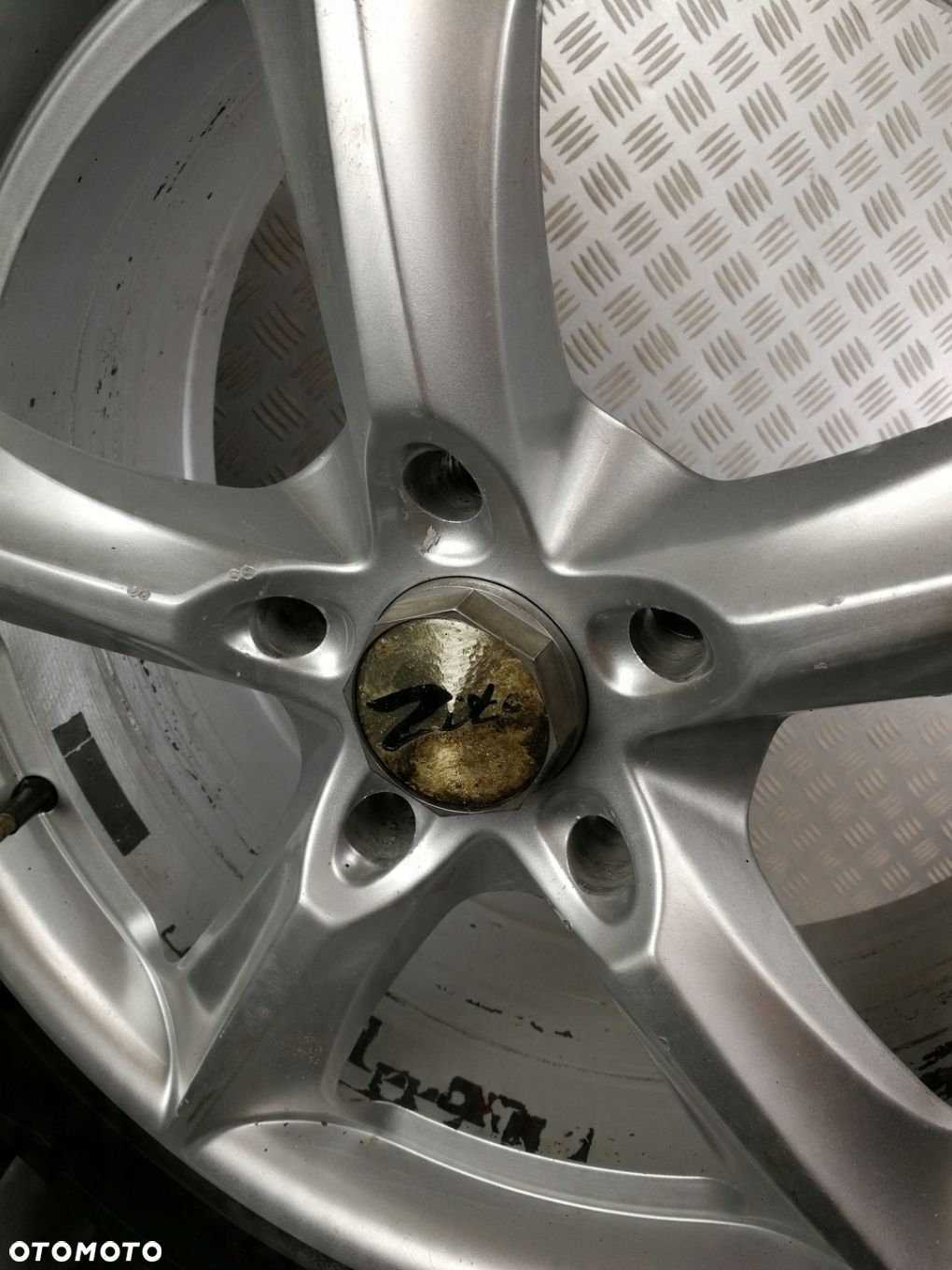 225/55R17 koła felgi aluminiowe ZITO 17X7,5 5X120 17" ET45 VW T5 LIFT T6 - 5