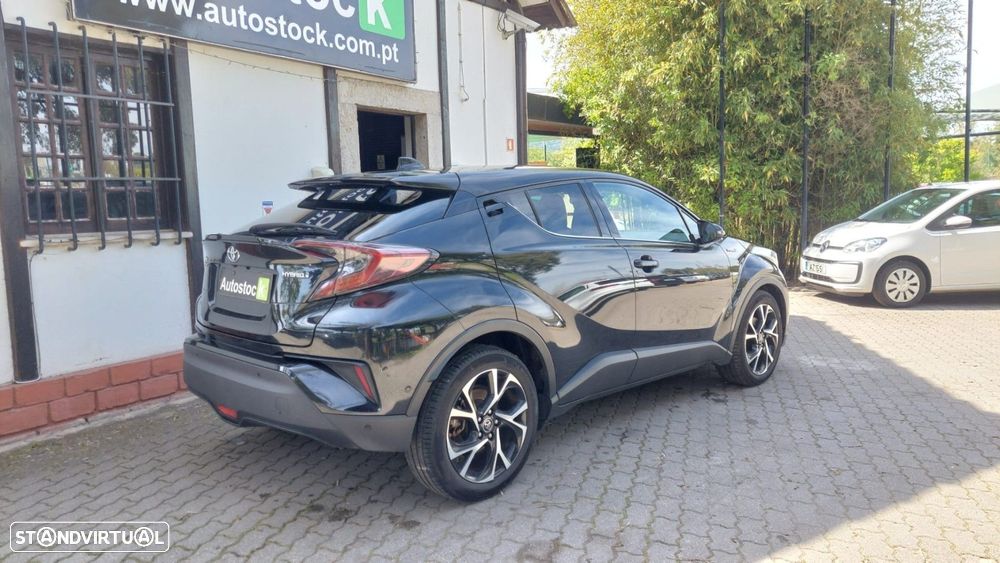 Toyota C-HR 1.8 Hybrid Exclusive - 3