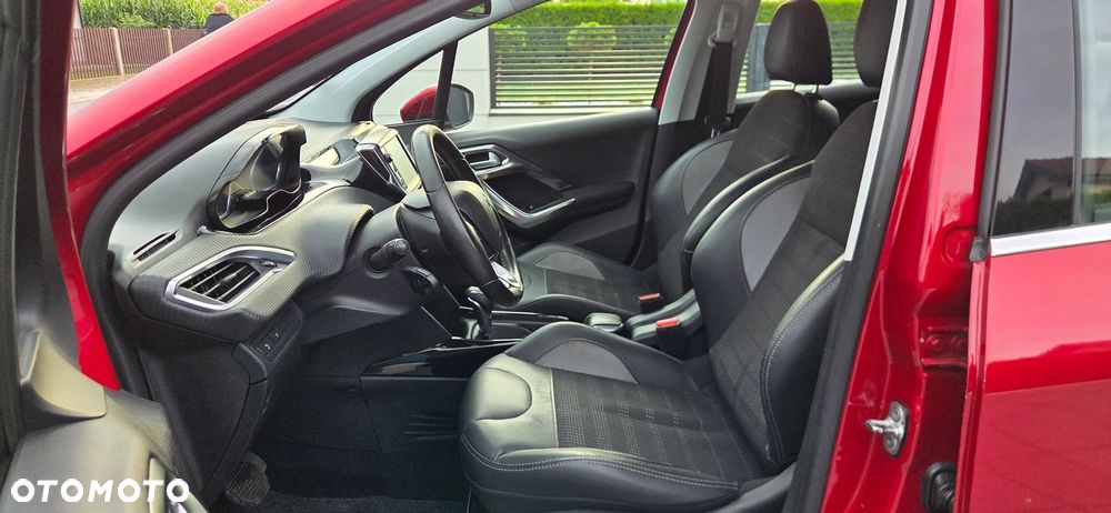 Peugeot 2008 - 8