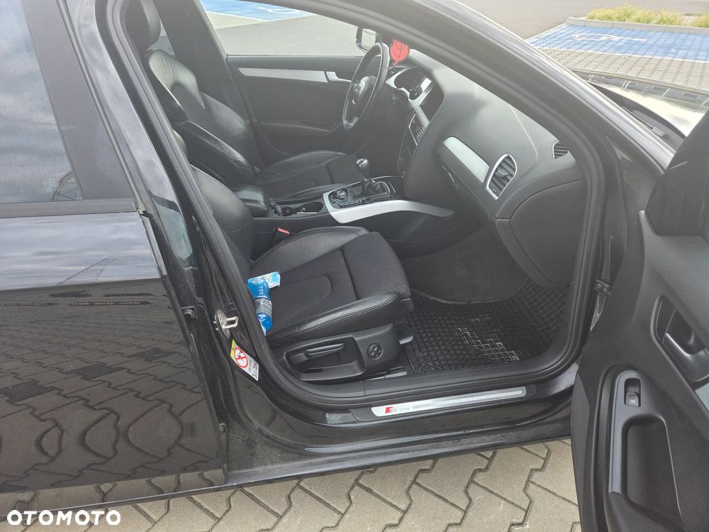 Audi A4 Avant 2.0 TDI - 11