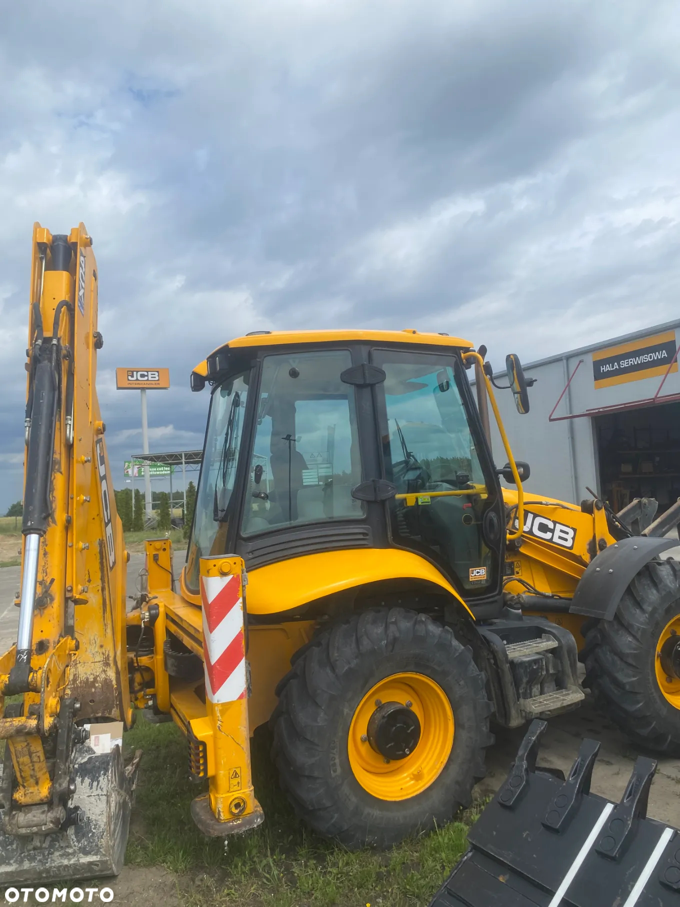 JCB 4CX PLUS - 5