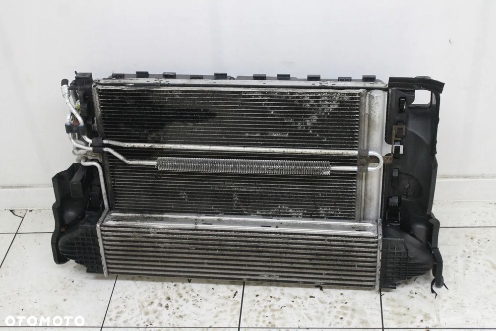 VOLVO V70 III 2.5 T 07R- KOMPLET CHŁODNIC WENTYLATOR MODUŁ AUTOMAT - 2