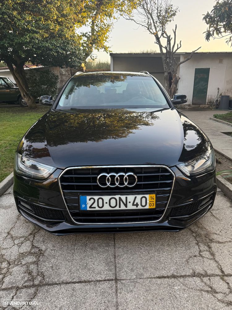 Audi A4 Avant 2.0 TDI Business Line S-line - 1
