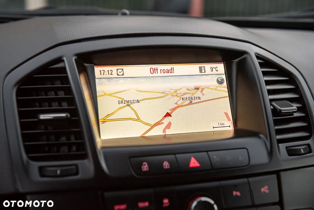 Opel Insignia - 21