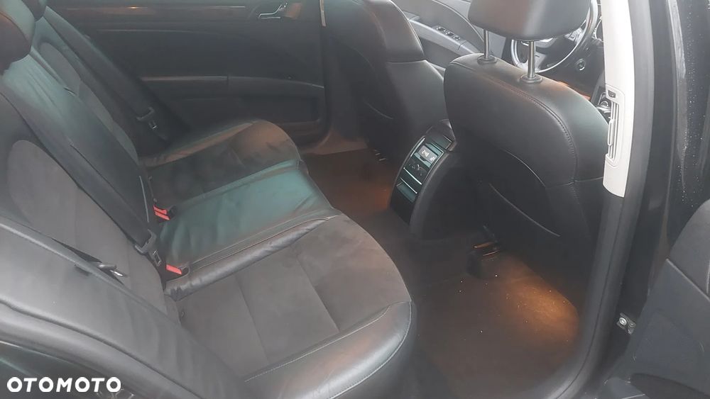 Skoda Superb 1.8 TSI DSG Elegance - 8