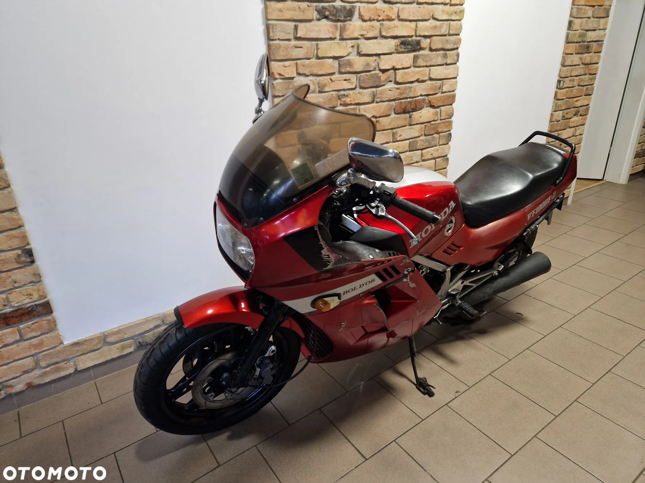 Honda VF - 6