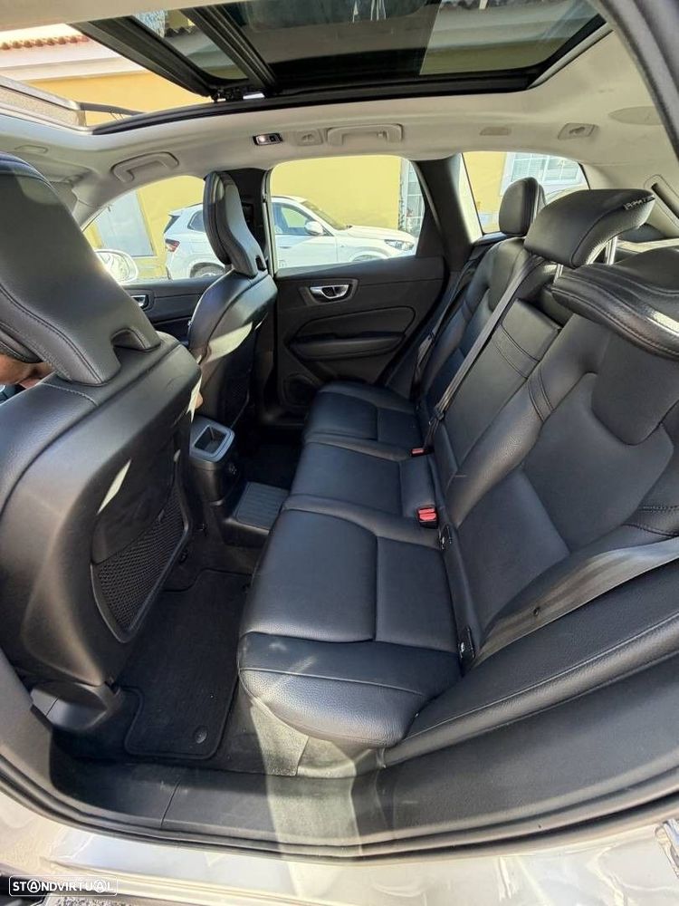 Volvo XC 60 2.0 T6 PHEV Inscription AWD - 21
